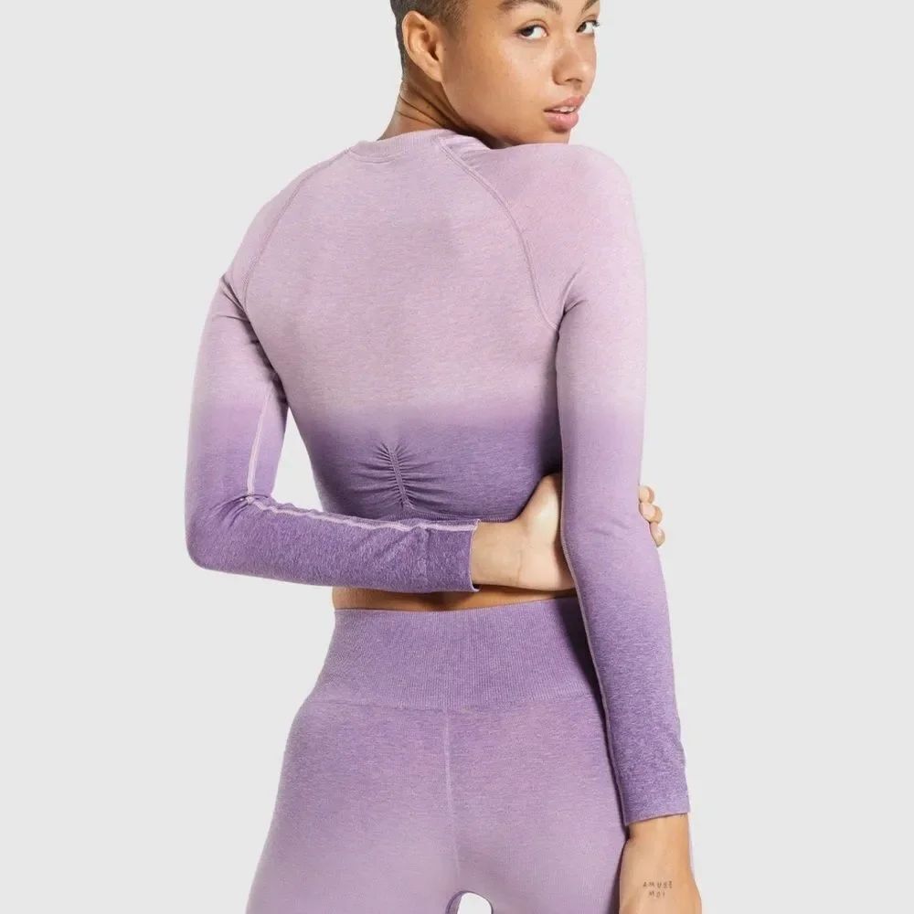 Gymshark Adapt Ombre Seamless Long Sleeve Purple Crop Top Women’s Medium